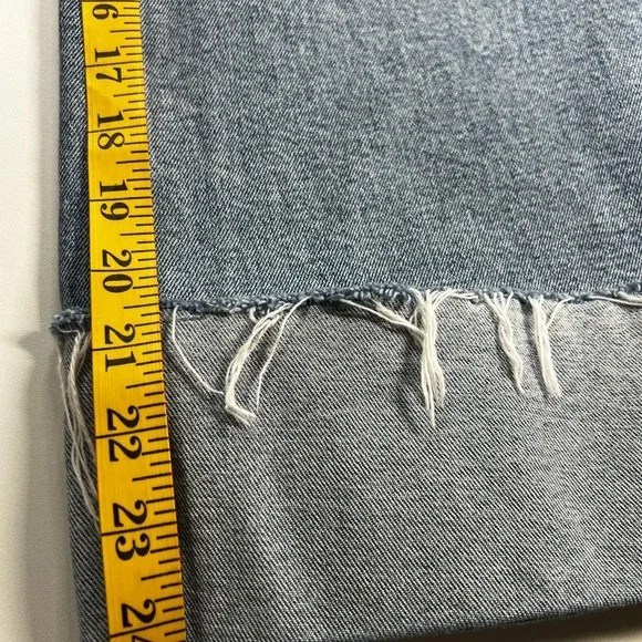 Pistola Lana Crop Wide Leg Cuff Snowcat Jeans 25P High Rise Raw Hem Petite - Picture 10 of 11